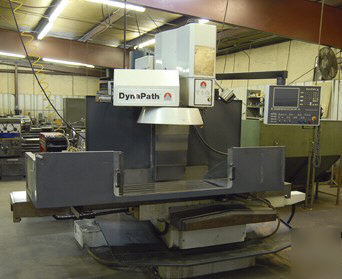 Hurco/dynapath 100 3-axis cnc vert mach center #25907